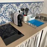 Semesterbostad Privateterrace, 5min Center, 2kitchens ,micasa *
