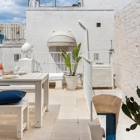 Feriehus Privateterrace, 5min Center, 2kitchens ,micasa Ostuni
