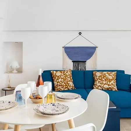 Holiday home Privateterrace, 5min Center, 2kitchens ,micasa *